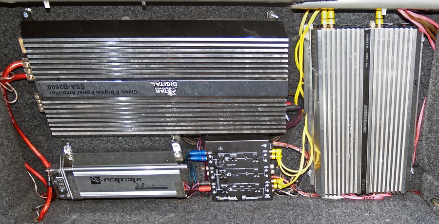 Chris's Meccano Restoration Page - http://www.mecworld.co ... 3 4 ohm subs wiring 